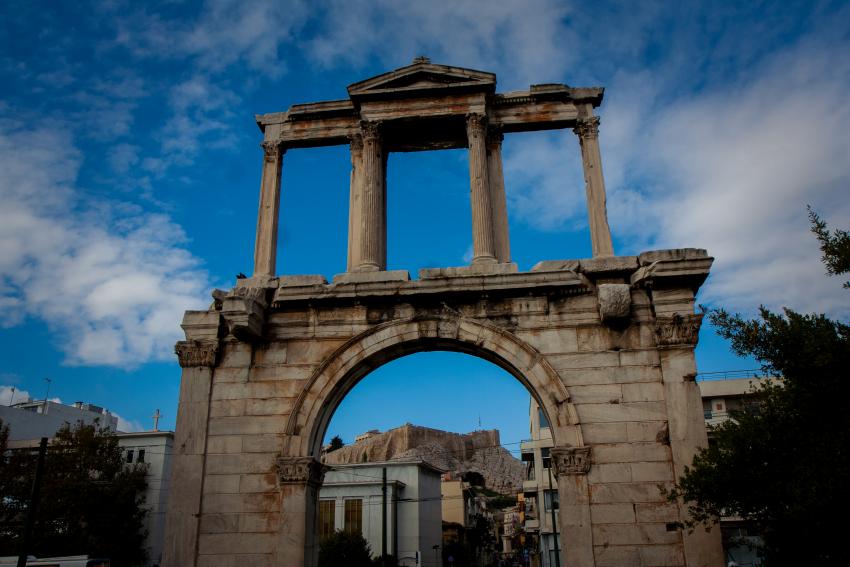 Puerta de AdrianO